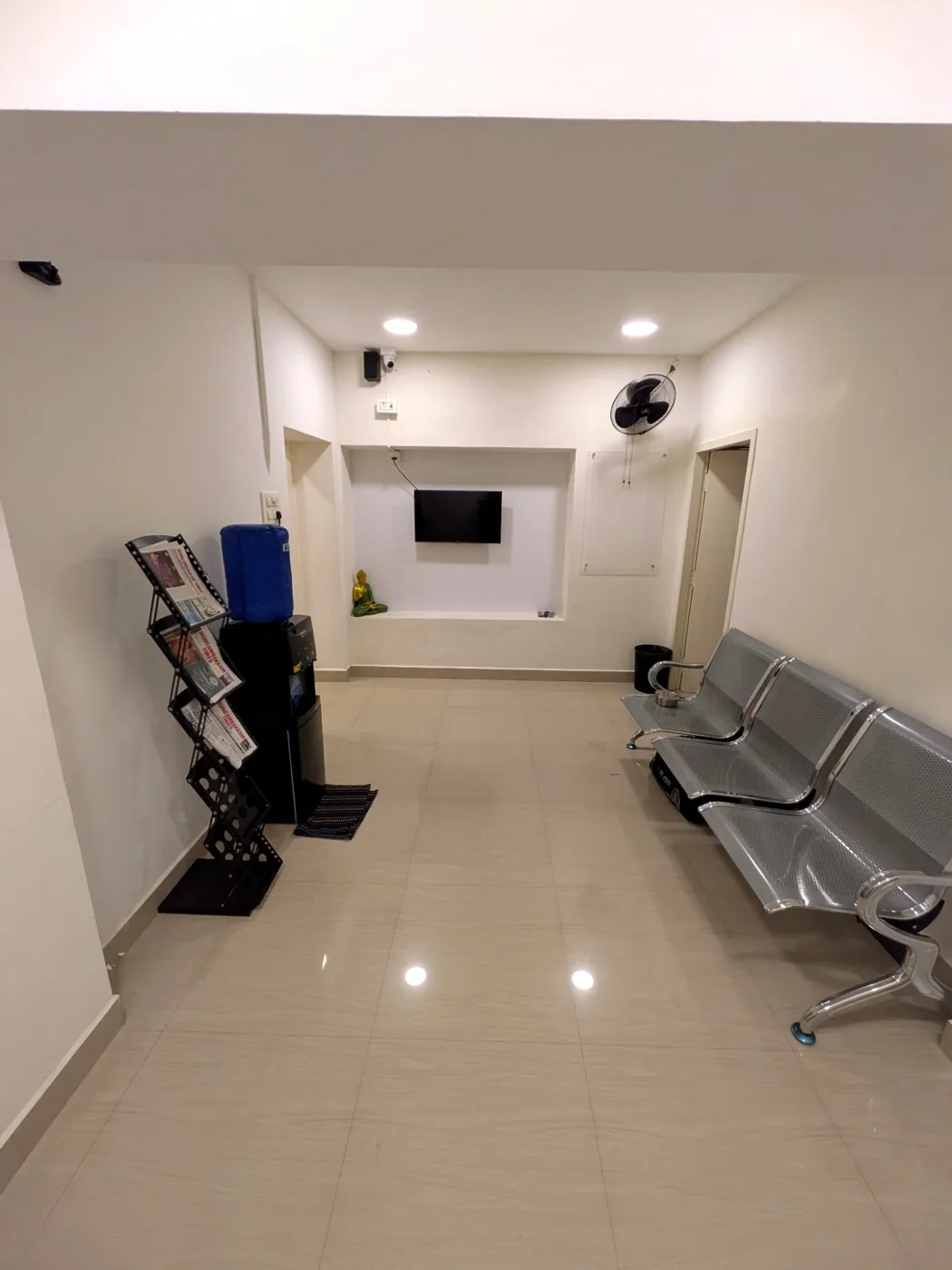 Waiting Lounge at DentaRing, Nungambakkam